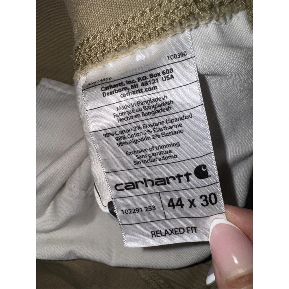 Carhartt khaki pants/ Size 42x30